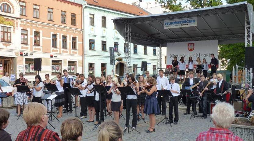 ZAHAJOVACÍ KONCERT KULTURNÍHO LÉTA -ZUŠ