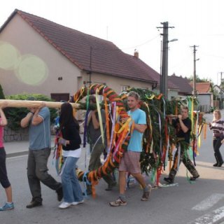 Pouť ve Vlkově