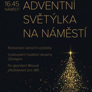 Adventní světýlka na náměstí