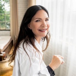 ÚDOLÍ VČEL TOUR 2025 - ANNA K. - pronájem
