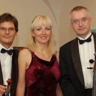 KPH 2021/2022 Moravské klavírní trio a hosté Novoroční ...