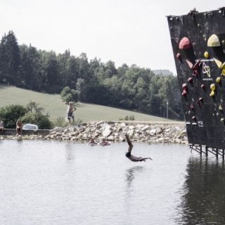 Water Boulder Games